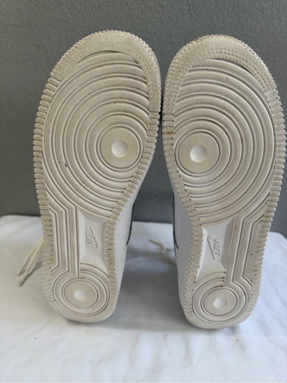 Nike Air Force 1 Low Top s7Y Unisex 8.5W/7M White Lace Up Sneakers - Picture 7 of 12